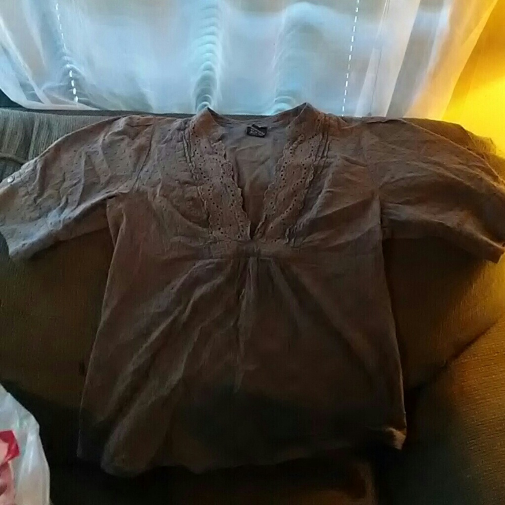 Short sleeve blouse